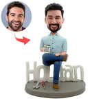 Personalisierter Wackelkopf mit Tasse „Weltbester Chef“