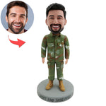 Benutzerdefinierte Wackelkopf eines männlichen Soldaten